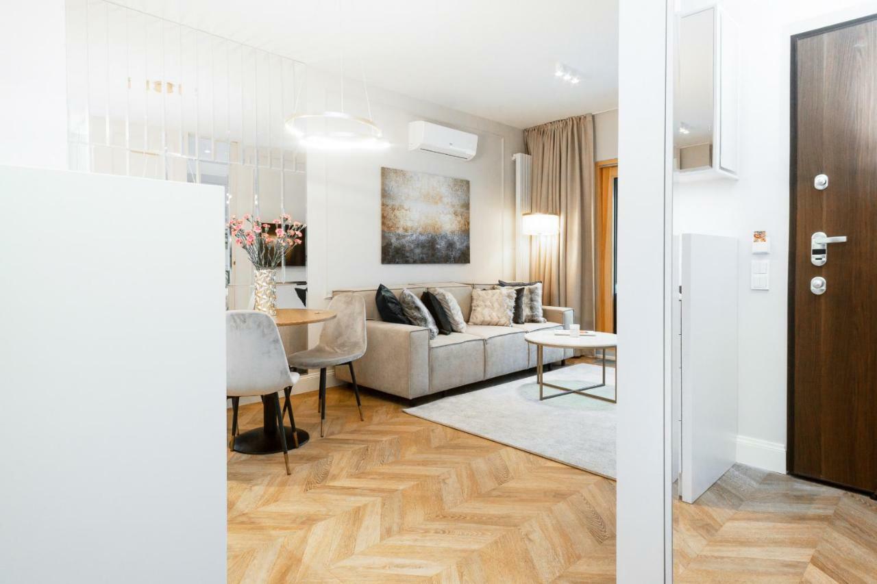 Mennica Residence Apartments By Renters Prestige Varsovia Exterior foto